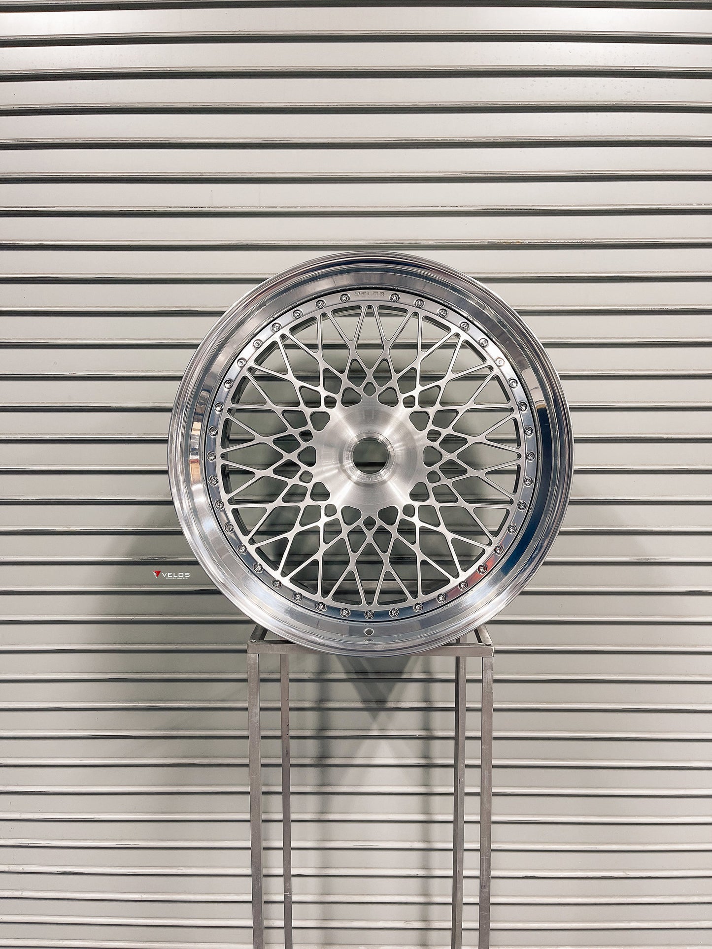 Velos VH 02 3 - Piece Slight Concave