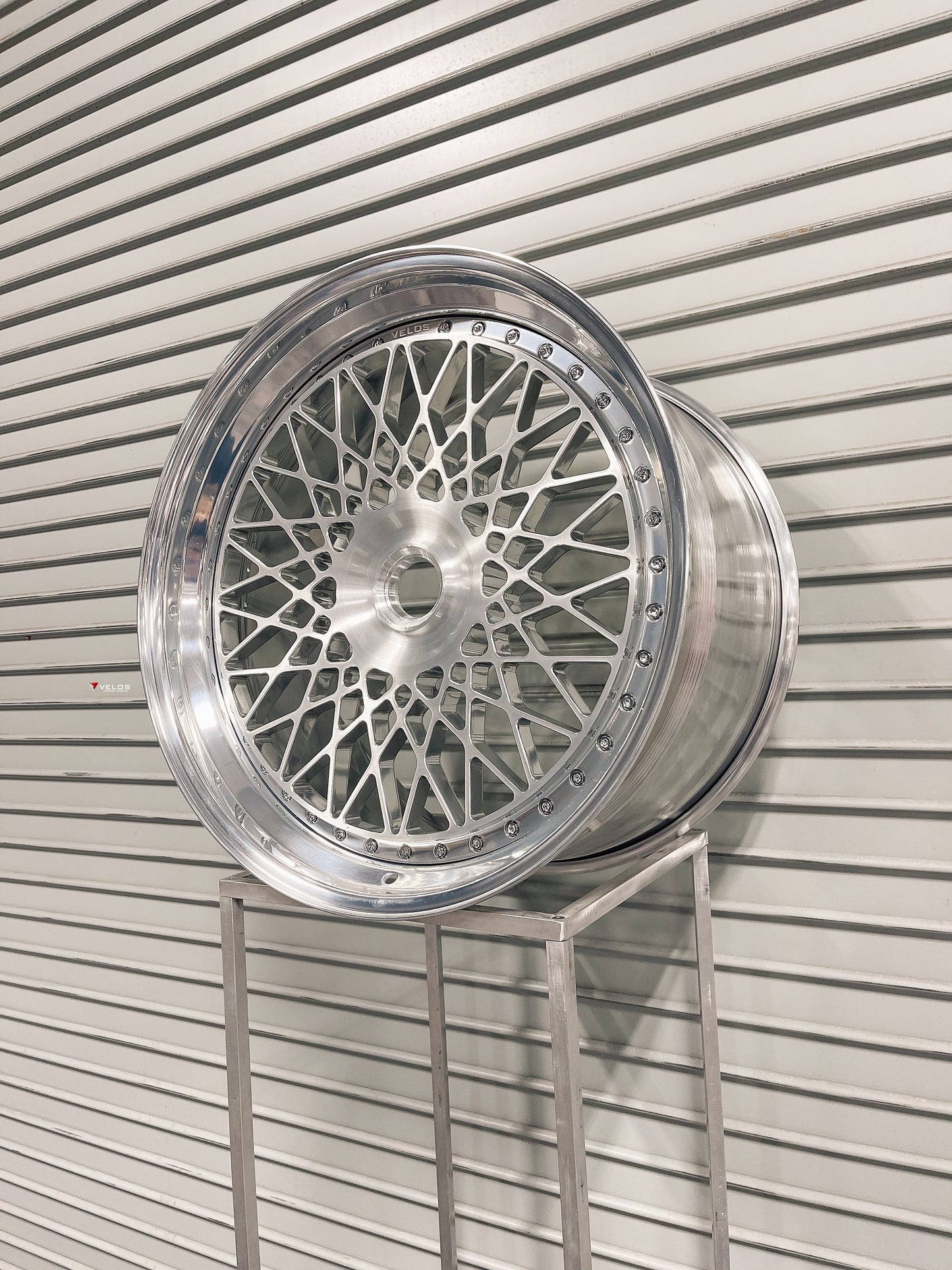Velos VH 02 3 - Piece Slight Concave