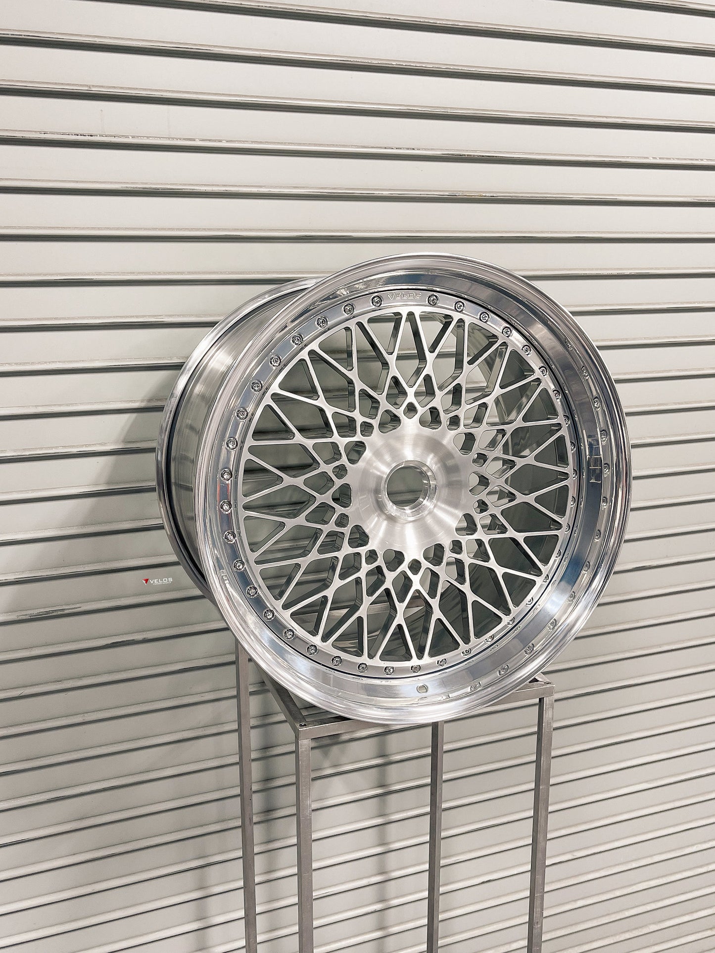 Velos VH 02 3 - Piece Slight Concave