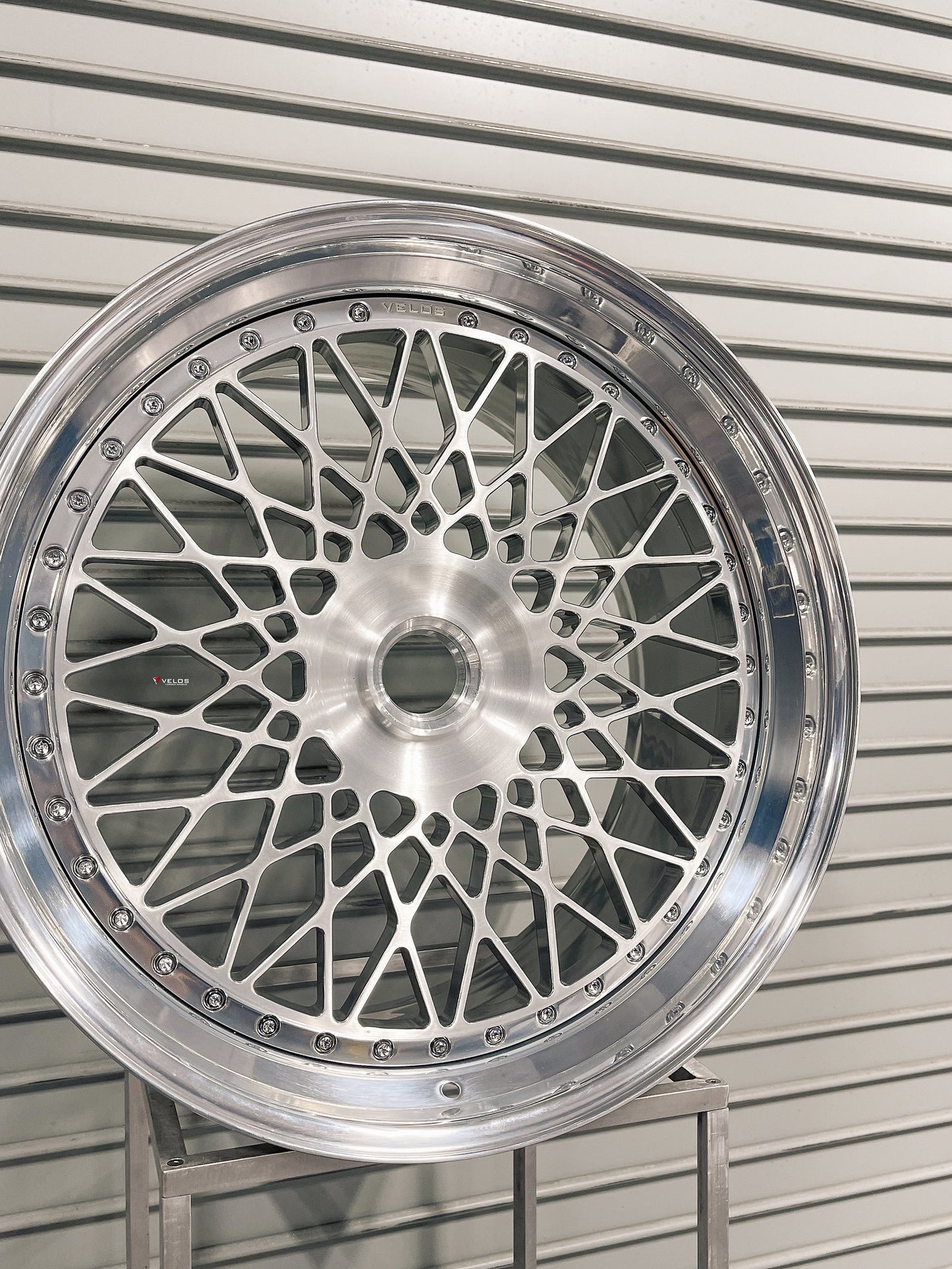 Velos VH 02 3 - Piece Slight Concave