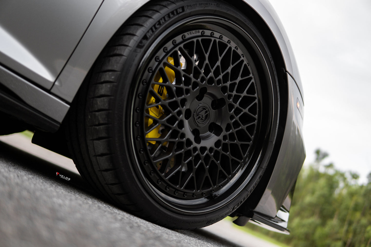 Velos VH 02 3 - Piece Classic Bulge