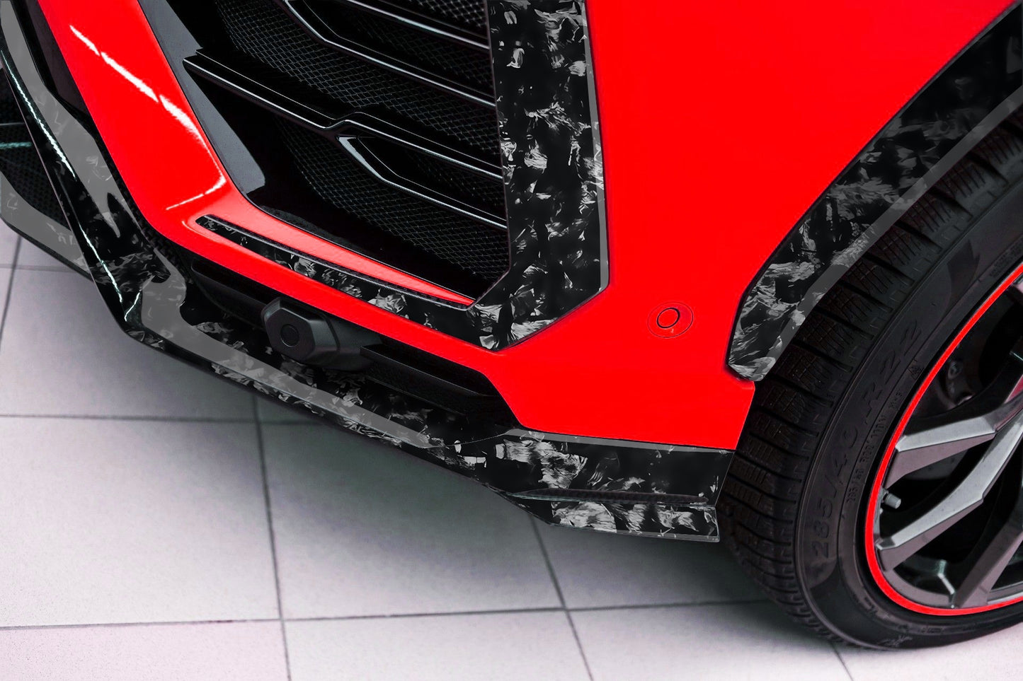 DMC Urus
