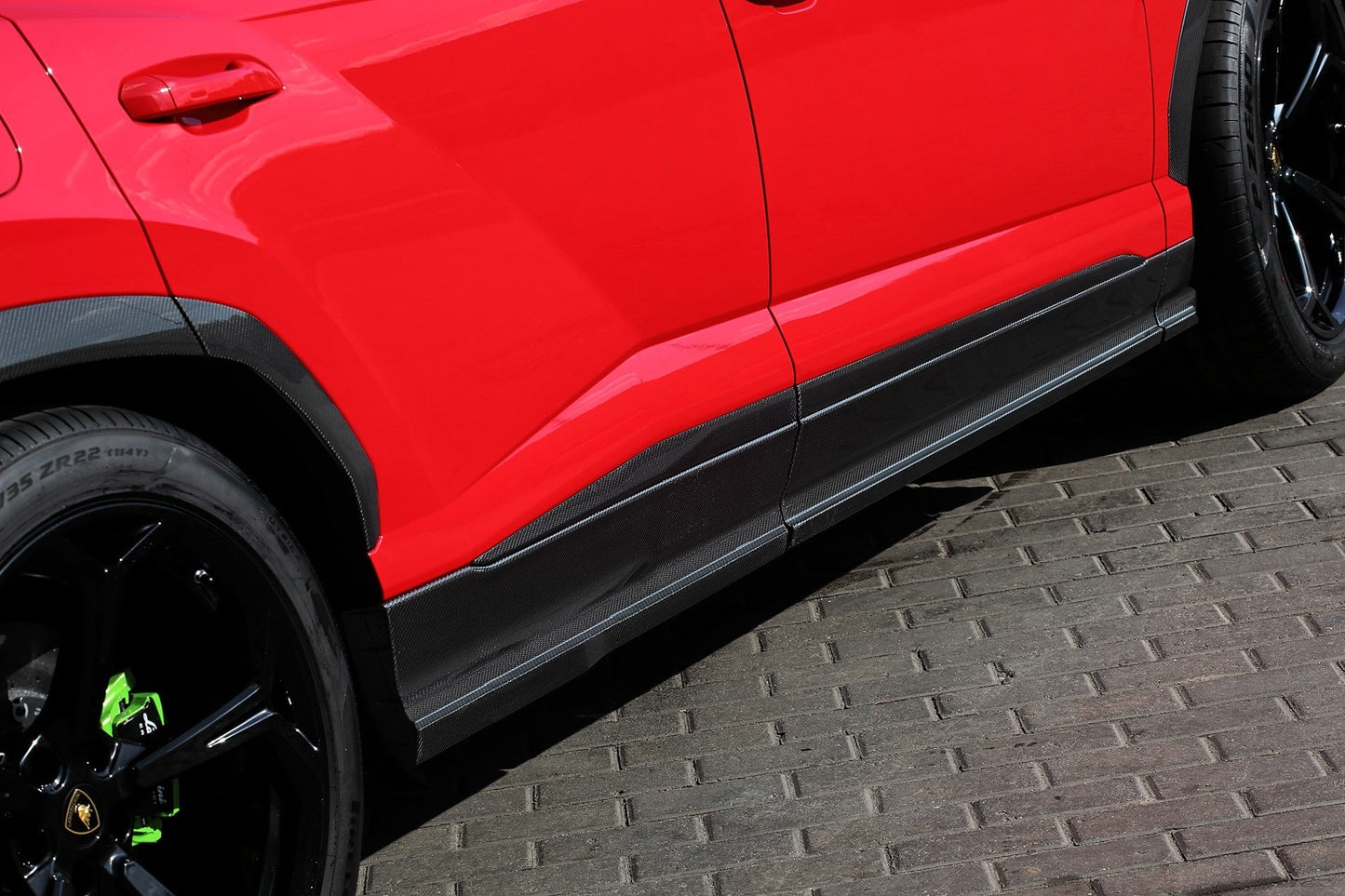 DMC Urus