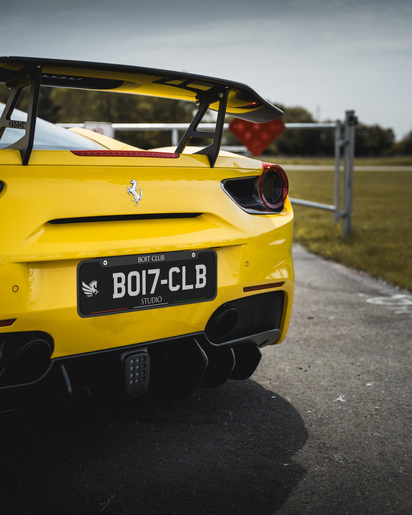 DMC Ferrari 488 GTB Body Kit