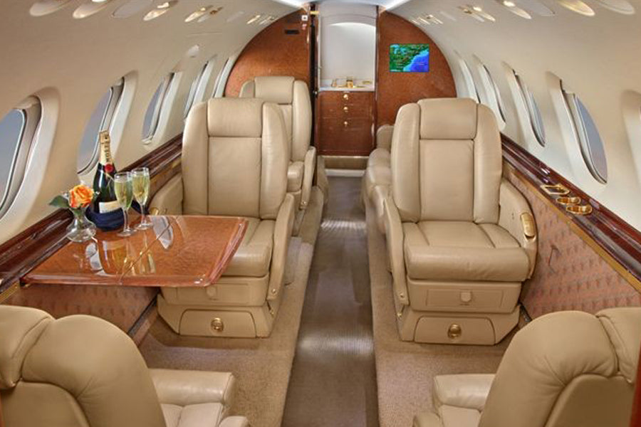 Hawker Beechcraft 750