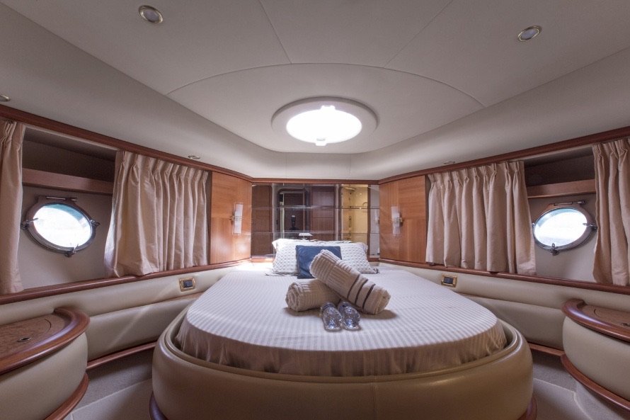 Streamliner Yacht | 62FT