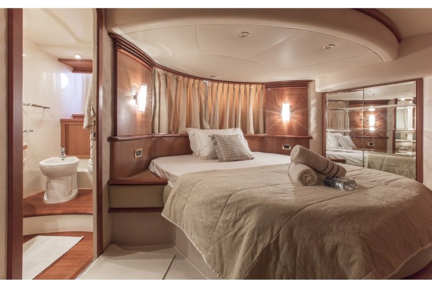 Streamliner Yacht | 62FT