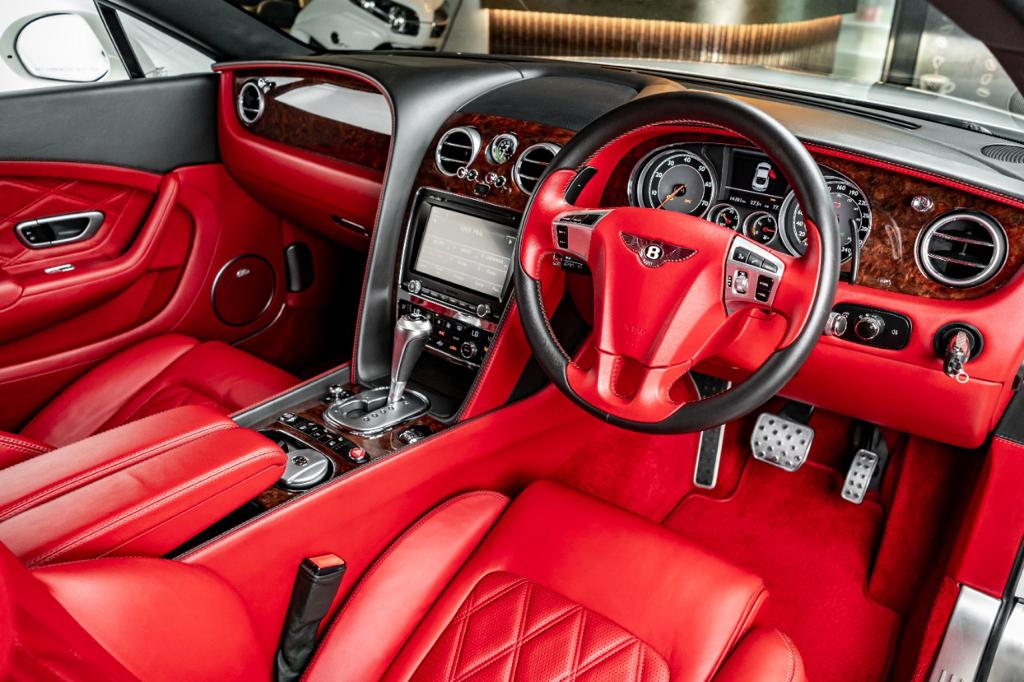 Bentley Continental GT W12