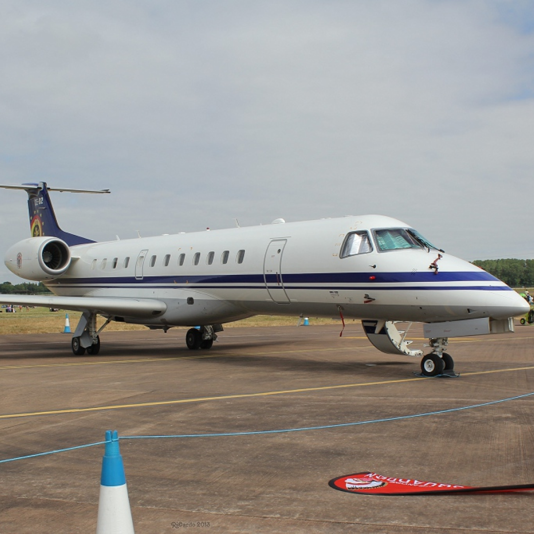 Embraer ERJ-135LR