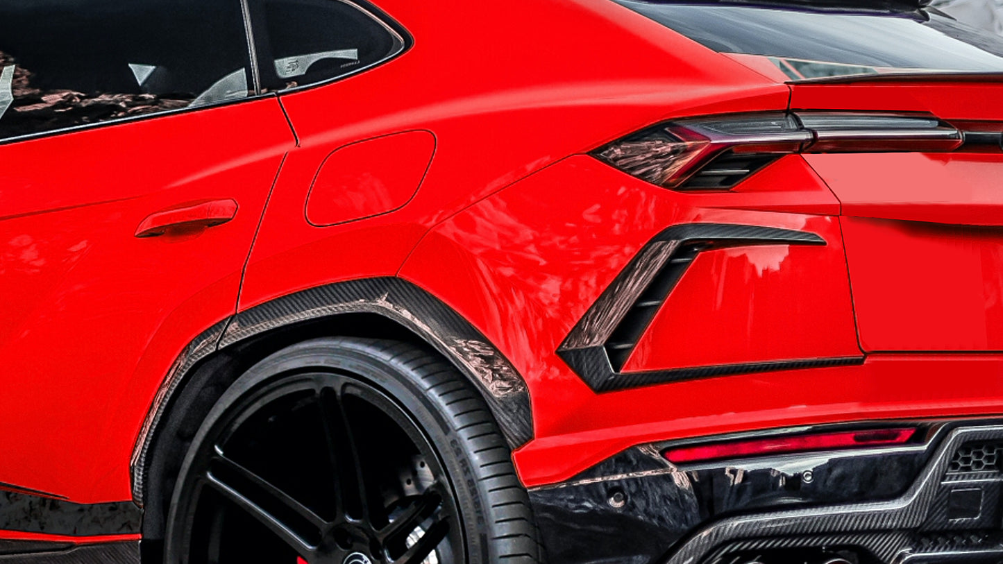 DMC Urus